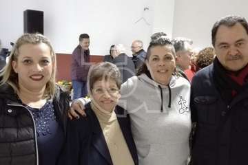 Tara homenajea a Carmelita Suárez (Foto Carmelo Santana y TA)